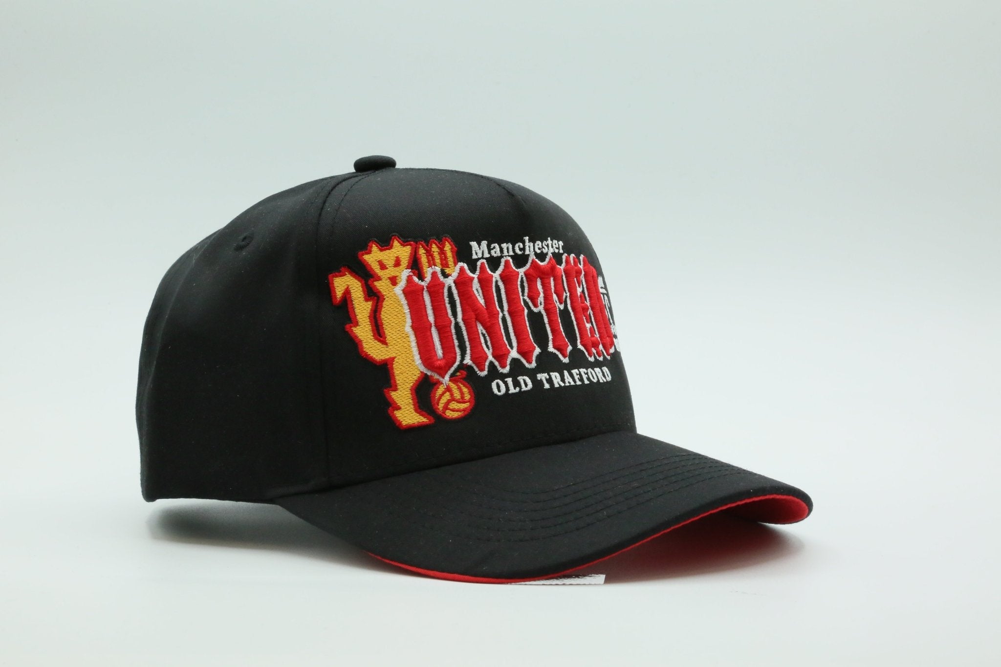 United Black Red Underbrim - MaisonHats